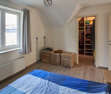 WONING MET 3 SLAAPKAMERS IN RUSTIGE OMGEVING - Foto 2