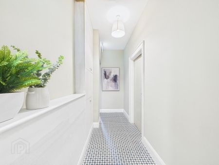 Room 2 The Ashley Collection, Ashley Avenue, Belfast, BT9 7BT - Photo 2
