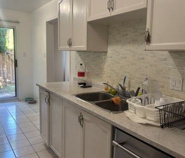 For Lease - 550 Steddick Court Unit# 37, Mississauga, Ontario - Photo 3