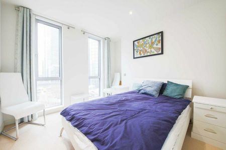 Pan Peninsula Square, Canary Wharf, E14 - Photo 3