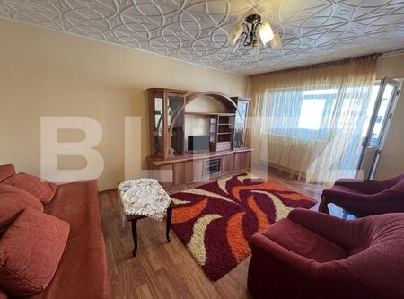 Apartament 2 camere 65 mp, centrala termica, zona Ciuperca 1 Mai - Fotografie 2