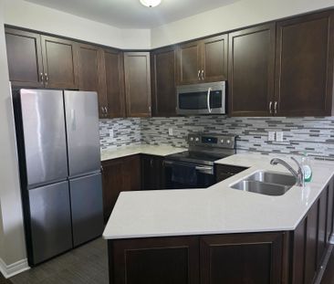 For Lease - 148 Finegan Circle, Brampton, Ontario - Photo 6