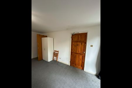 Room in a Shared House, Burgos Grove, SE10 - Photo 5
