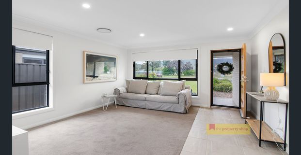 CONTEMPORARY LIVING IN A QUIET ESTATE - Photo 1