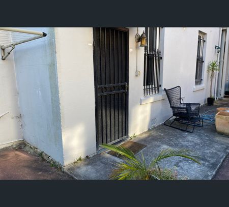3/160 Smith Street, Summer Hill, NSW 2130 - Photo 2