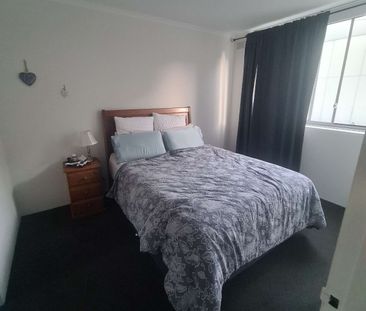 Abbotsford - Photo 1