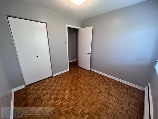 930 Place Sims apartment — Dorval, QC (2-Bedroom) - 2 Bedroom - Photo 1