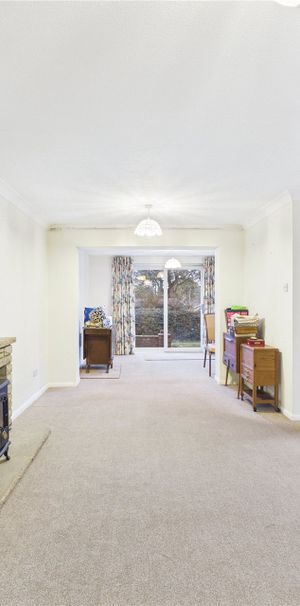 Balliol Way, Sandhurst Balliol Way, Sandhurst - Photo 1