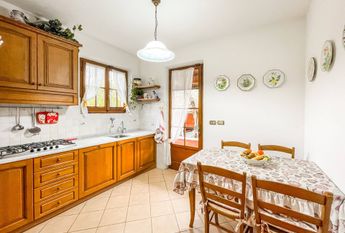 Villa in Affitto a Forte dei Marmi – Zona: Caranna