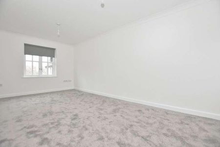 Chequers Lane, Dunmow, CM6 - Photo 4