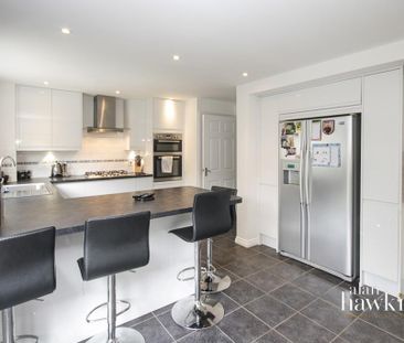 3 bedroom end of terrace house to rent - Photo 5