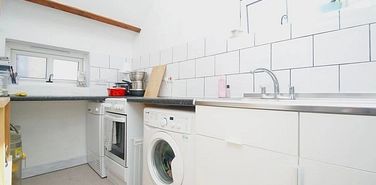 Fishermans Wharf, The Quay, Sandwich, CT13 9RU, Kent - Photo 2