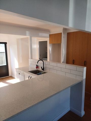 3 Bedroom bungalow central pukekohe. - Photo 4