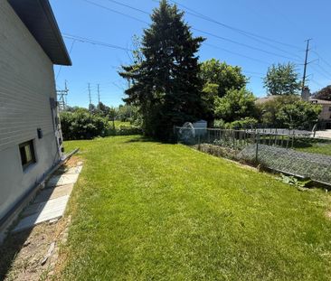 For Lease - 606 Abana Road Unit# Lower, Mississauga, Ontario - Photo 1