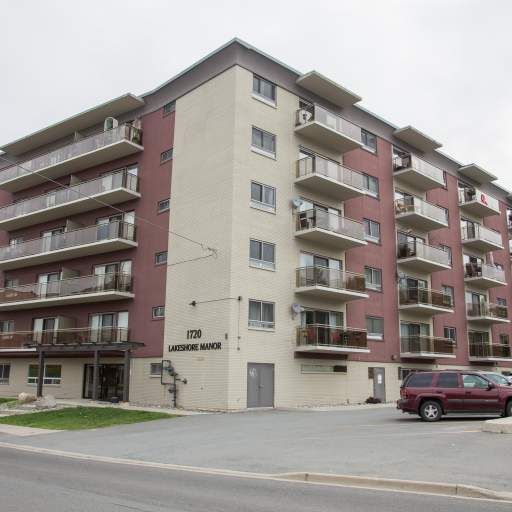 apartments at 1720 Paris Street - Photo 1