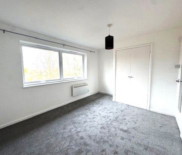 St. Arvans Close, Croydon, CR0 5UR - Photo 5