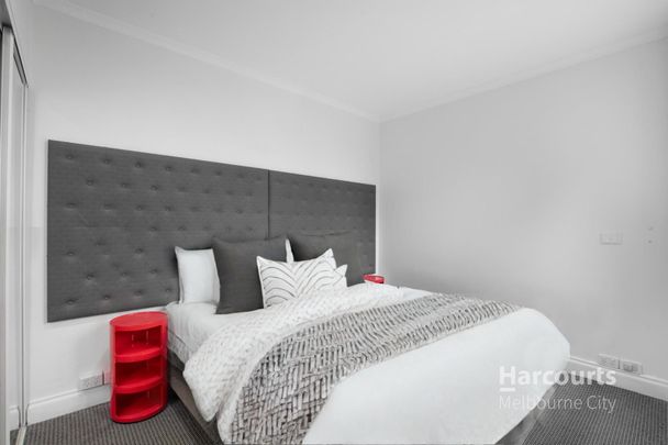 506/318 Little Bourke Street, Melbourne - Photo 1