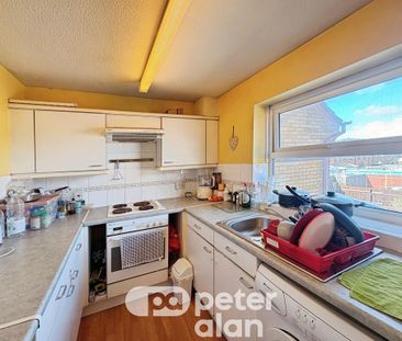 Maisonette to rent - Photo 4