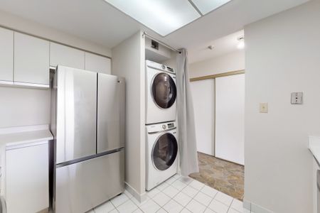 For Lease - 711 Rossland Road Unit# 711, Whitby, Ontario - Photo 3