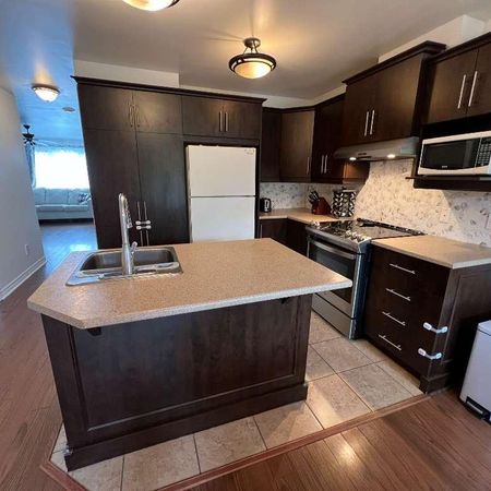 Condos à louer 7 1/2 - Photo 3