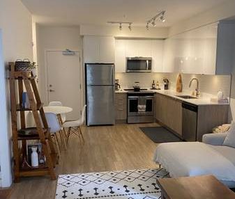 1 Bedroom Condo in Squamish - Photo 2