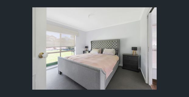 Low Maintenance 3 Bedroom Home - Photo 1