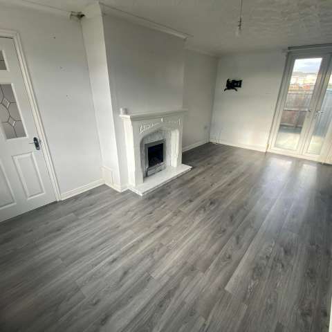 3 bed terraced house to rent in Longfellow Walk, Hartlepool, TS25 - Photo 1