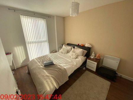 3 bedroom apartment to rent - Photo 3