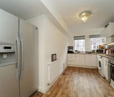 Headingley Mount, - Photo 1