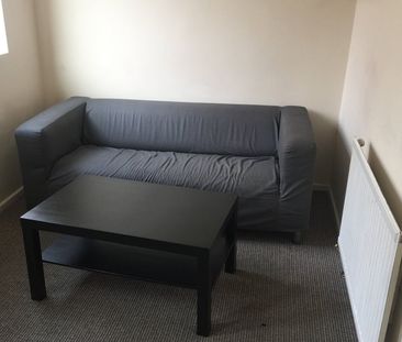 Room in a Shared House, Aldbourne Road, CV1 - Photo 1