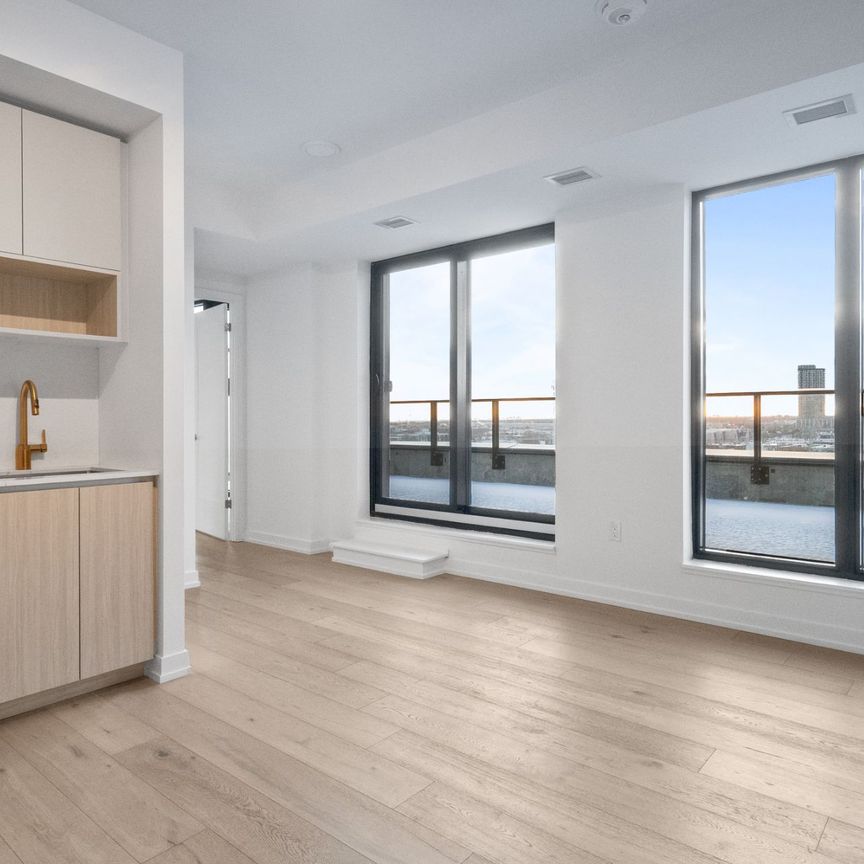 For Lease - 801 The Queensway N/A Unit# 1014, Toronto, Ontario - Photo 1