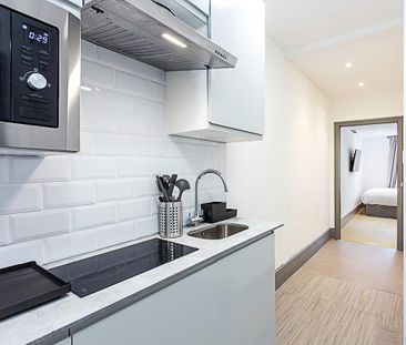 Studio Flat, Bond Street, W5 - Photo 2