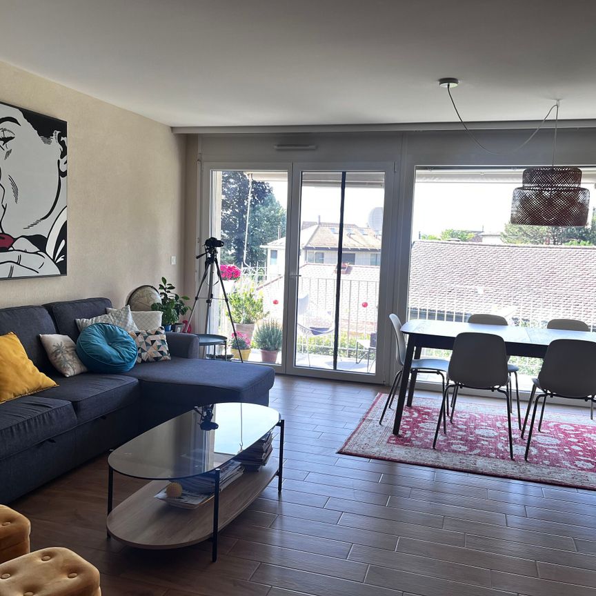 Superb 5.5-room duplex in Aubonne with lake view - Photo 1