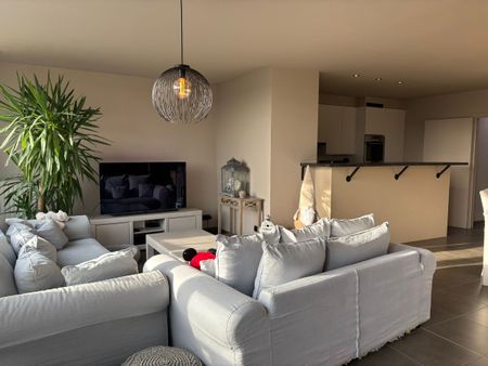 Dakappartement met 2 slaapkamers met een terras. - Photo 4