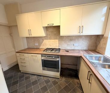 3 bedroom terraced house to rent - Photo 5