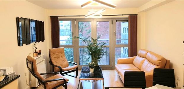 2 bedroom apartment to rent - Photo 1