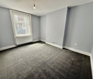 Chandos Street, Deckham, Gateshead - Photo 1