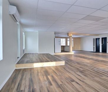 Appartement à louer - Windsor - Photo 1