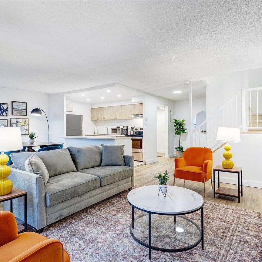 1 Bedroom - 350 Rue Prince-Arthur Ouest, Montréal - Photo 1