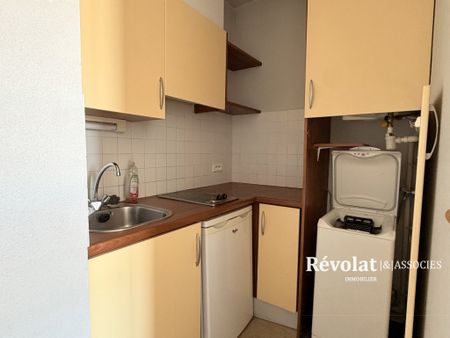 Location Appartement 2 pièces 37m² BORDEAUX 33000 - Photo 2