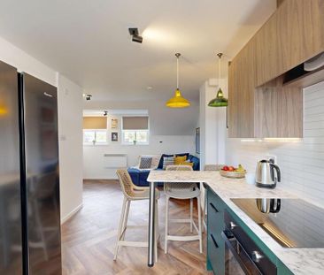 3 bedroom flat to rent - Photo 5