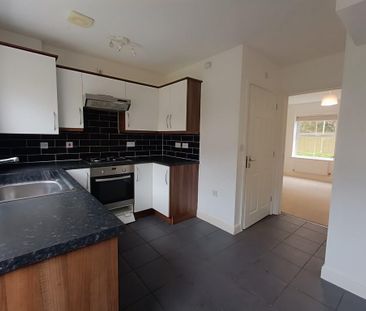 2 bedroom semi-detached house to rent - Photo 5