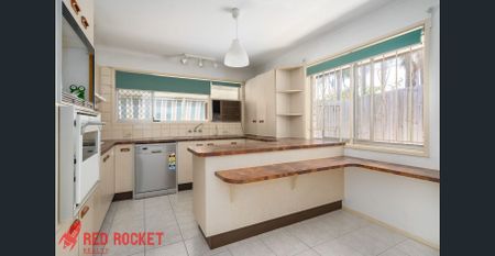 Family Home for Rent – Prime Location in Rochedale South - Photo 4