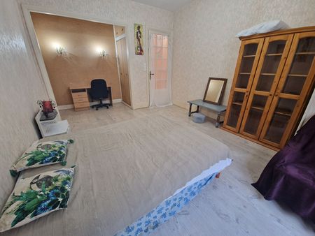 ST ETIENNE CENTRE 2 / FAC - Photo 4