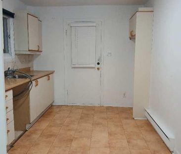 Appartement à louer - Vieux-Longueuil : 4 et demi, à l'étage - Photo 3