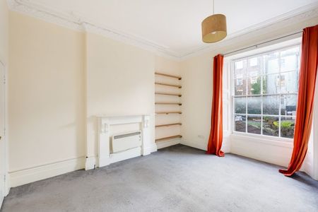 1 Bed Flat - Photo 5