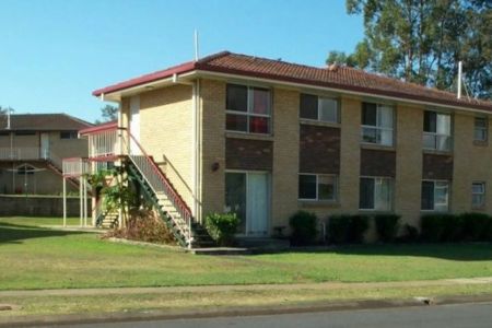 Unit 4/10 Greenmeadow Road, Mansfield. - Photo 4