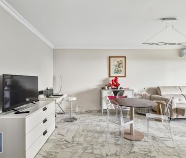 Location Appartement 2 pièces 52m² CANNES 06400 - Photo 1