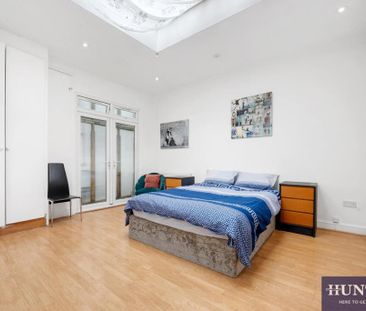 3 bedroom mews to rent - Photo 6