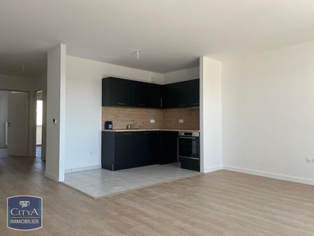 Location Appartement 3 pièces 68m² BEZANNES 51430 - Photo 3